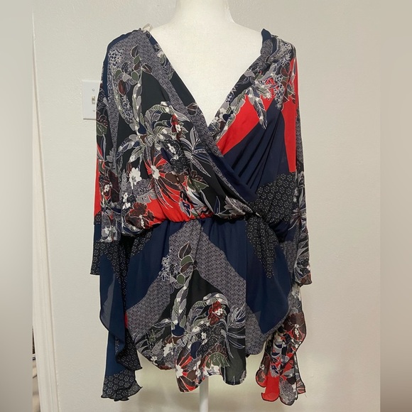 Ashley Stewart Tops - Ashley Stewart women's plus size 18/20 v neck wrap style blouse w/ flowy sleeves